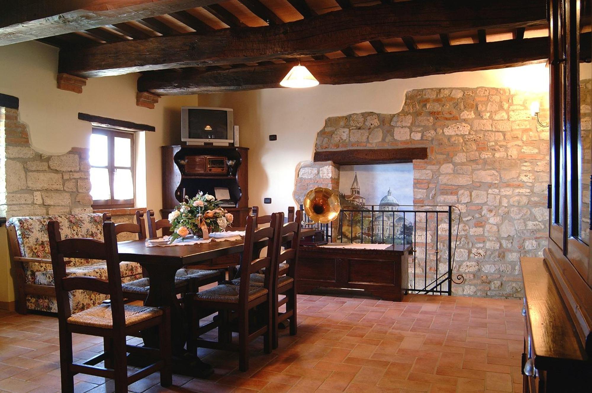 Agriturismo Casale Delle Lucrezie تودي المظهر الخارجي الصورة