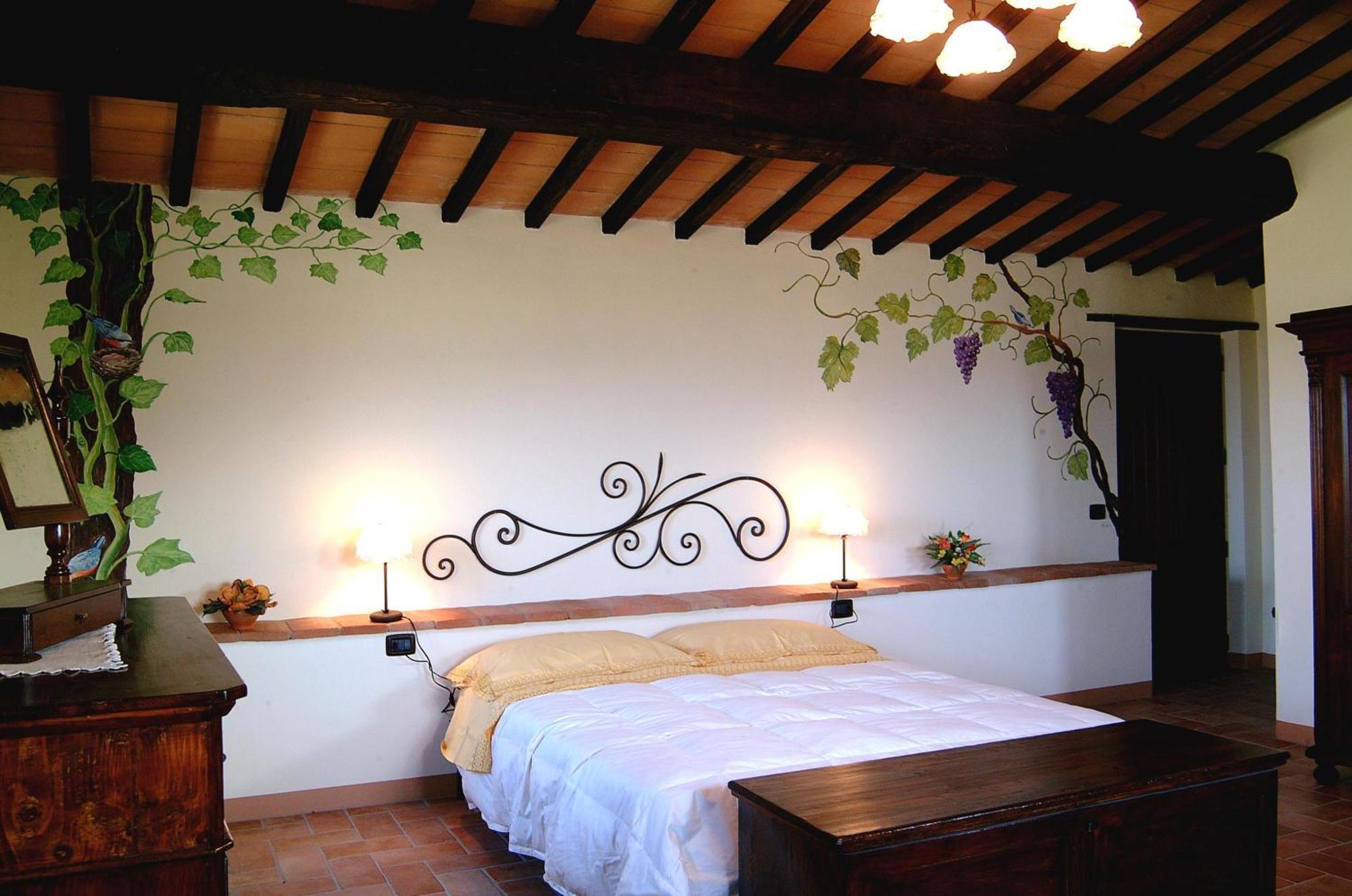 Agriturismo Casale Delle Lucrezie تودي المظهر الخارجي الصورة
